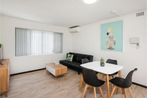 Comfortable 1 Bedroom Apartment in South Perth